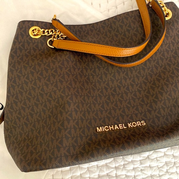 MICHAEL KORS SIGNATURE LOGO BROWN BAG - Picture 7 of 13